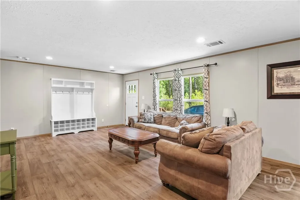 1454 S T Morris Road NE Ludowici GA 31316
