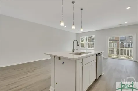 20 Hidden Pionte Drive Savannah GA 31419