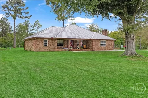 5298 E Glynn Avenue Brunswick GA 31523
