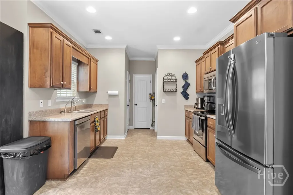 1223 Peacock Trail Hinesville GA 31313