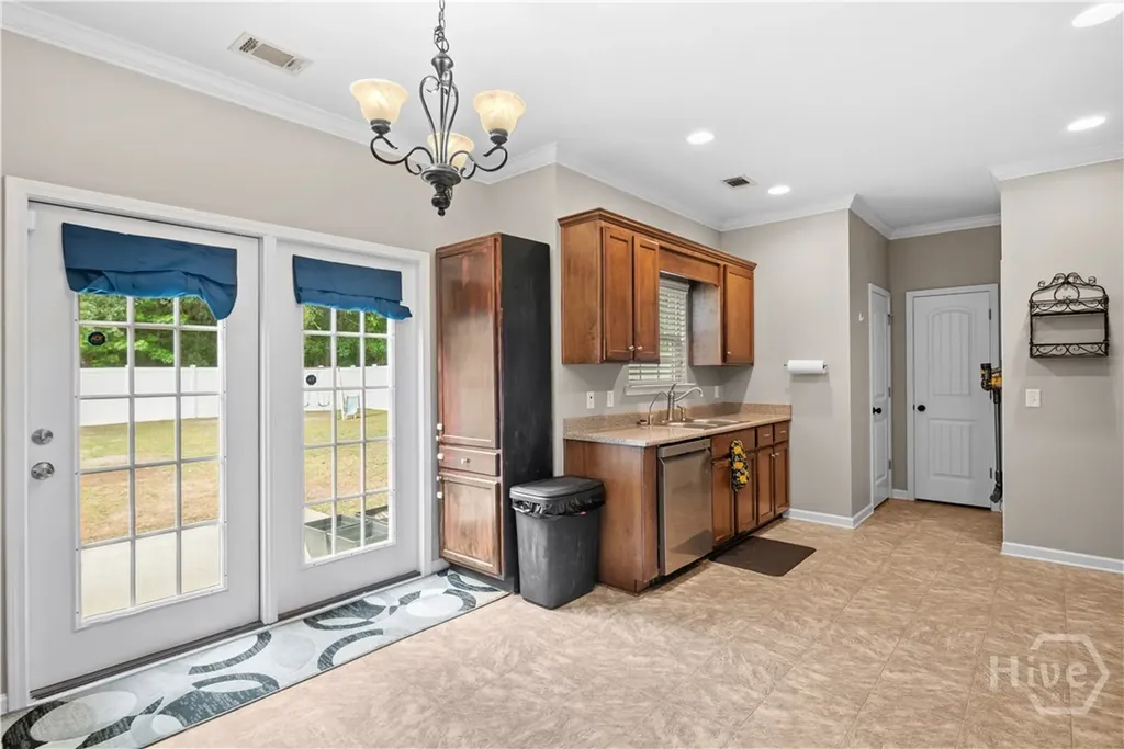 1223 Peacock Trail Hinesville GA 31313