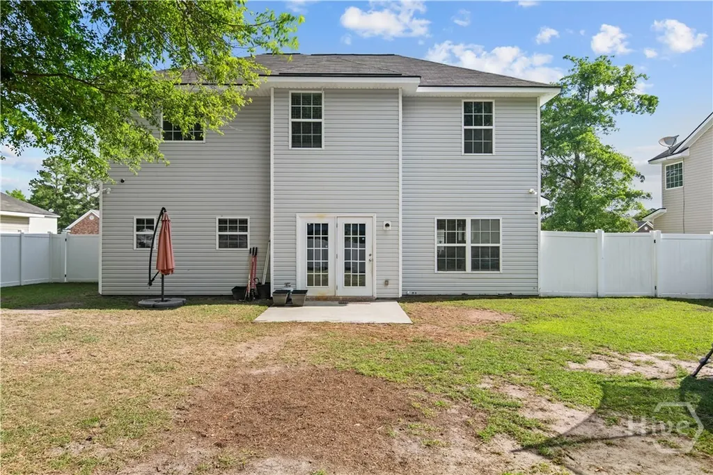 1223 Peacock Trail Hinesville GA 31313