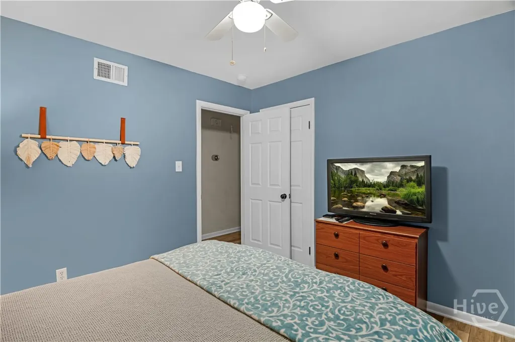 1504 W Creighton Place Savannah GA 31406