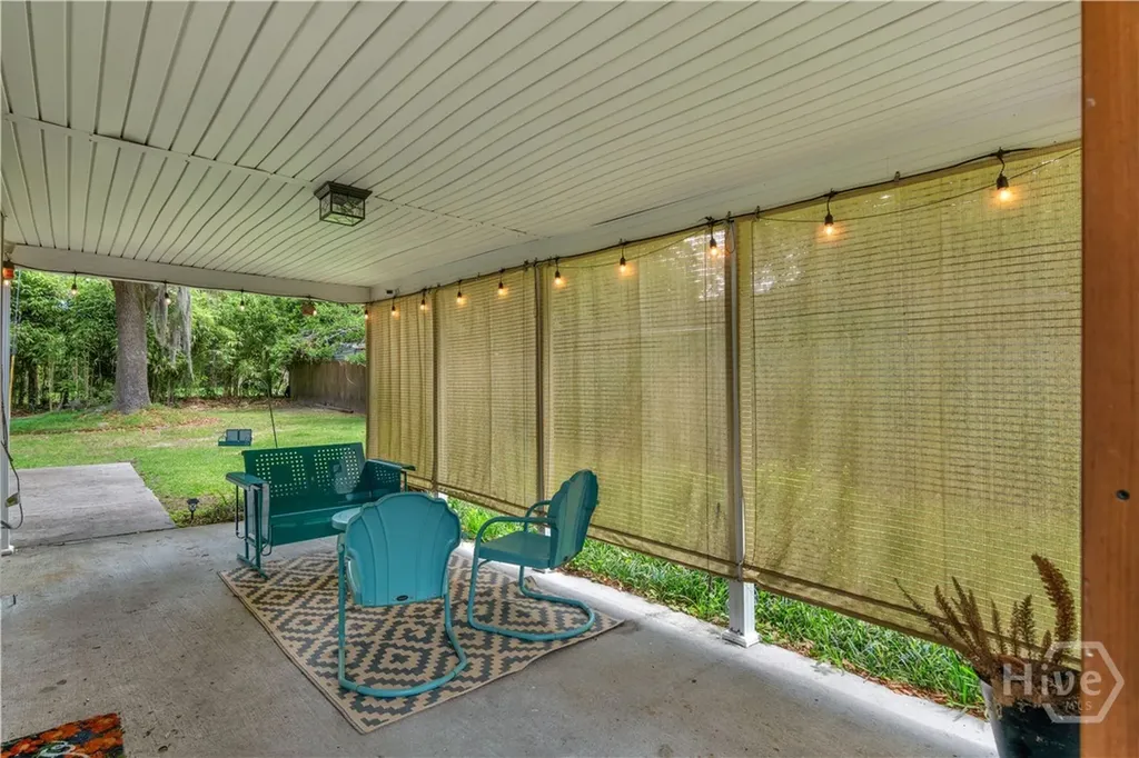 1504 W Creighton Place Savannah GA 31406