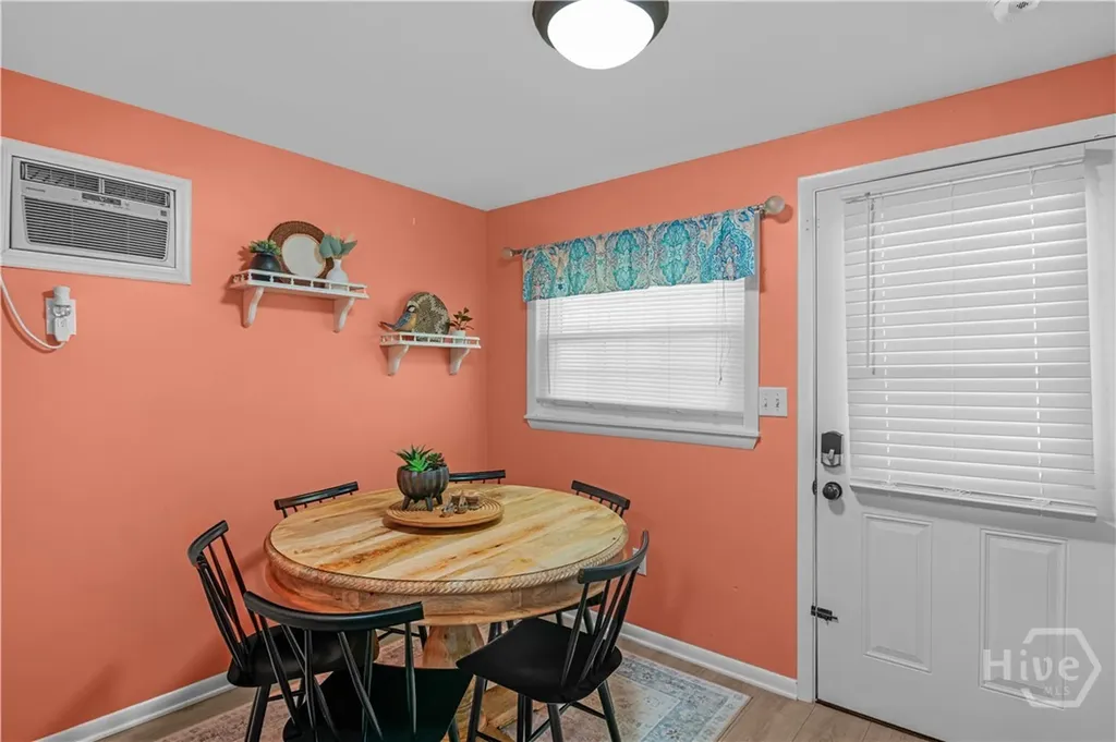 1504 W Creighton Place Savannah GA 31406