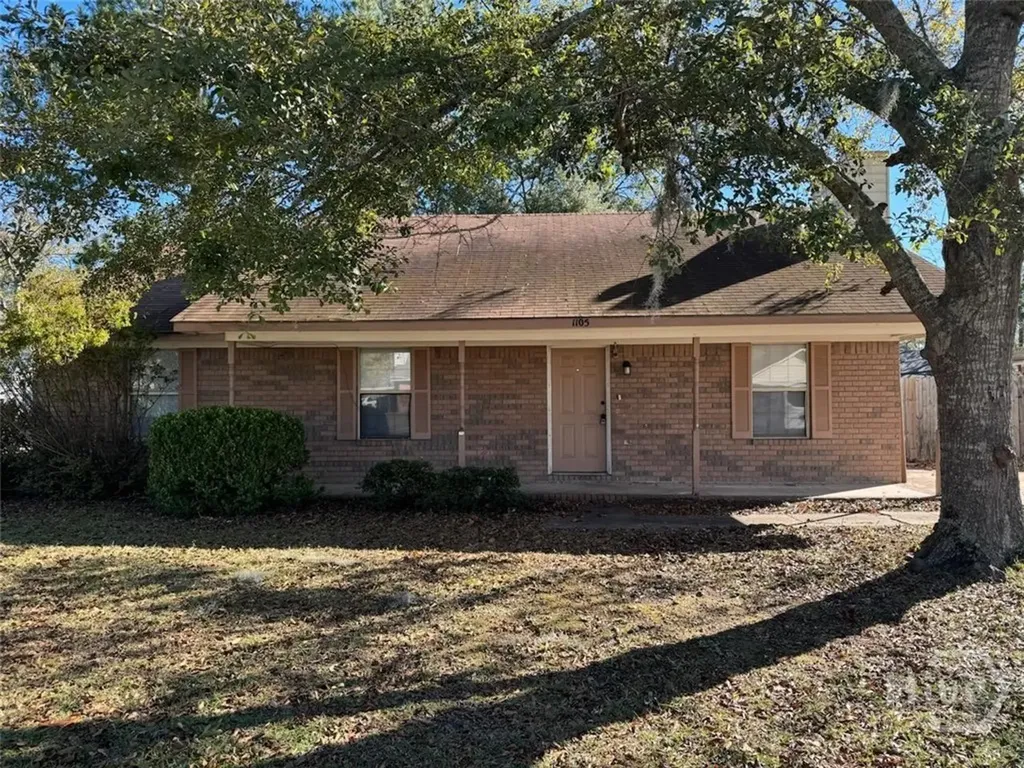 1105 Tomcat Trail Hinesville GA 31313
