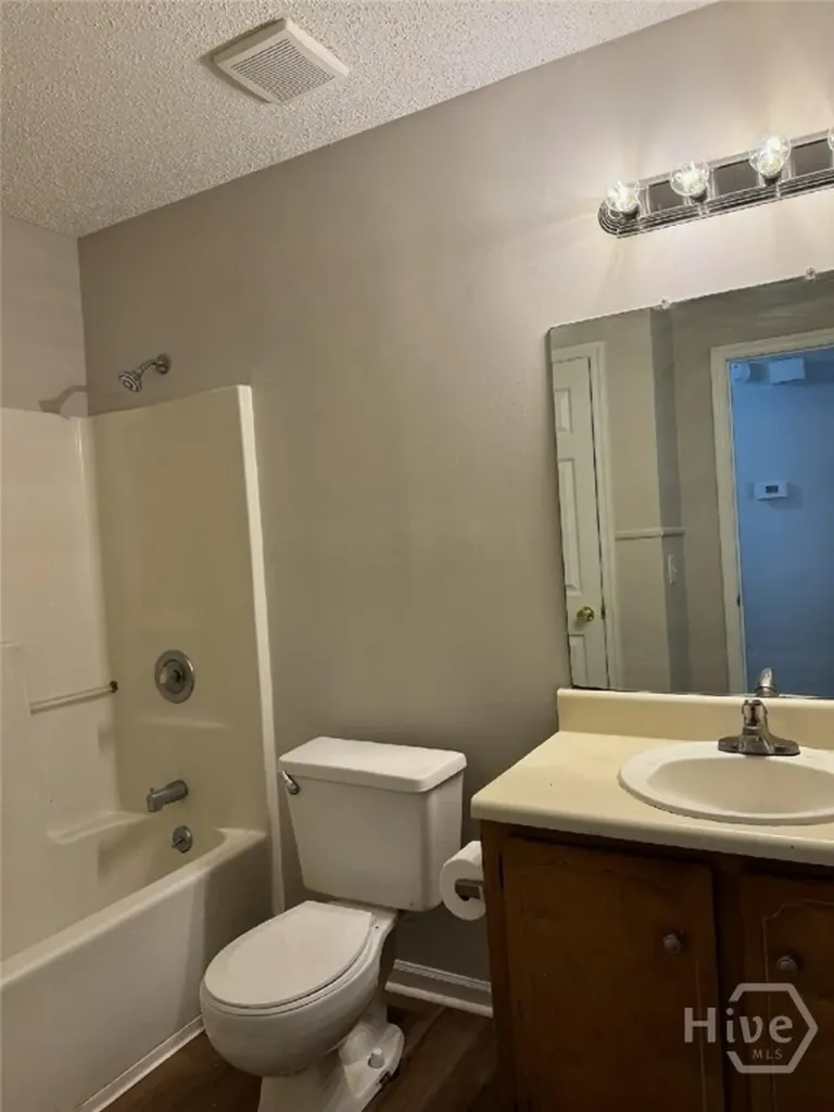 1105 Tomcat Trail Hinesville GA 31313
