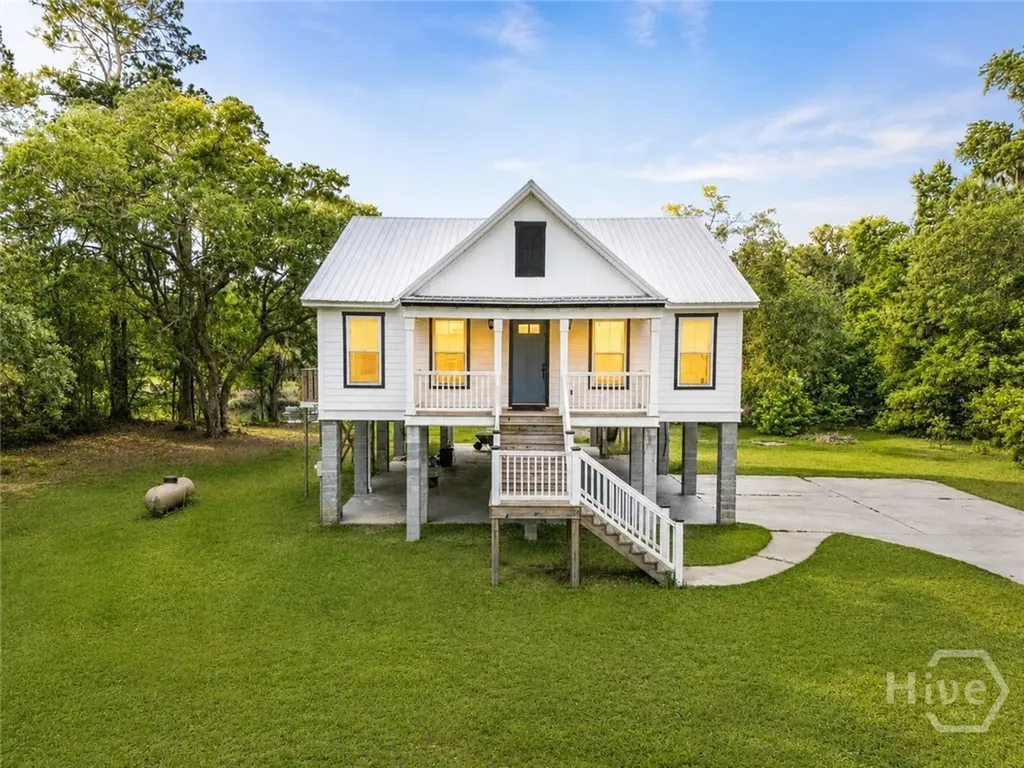 425 Tideland Drive Midway GA 31320