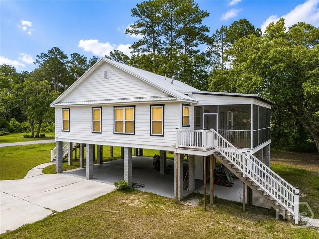 425 Tideland Drive Midway GA 31320