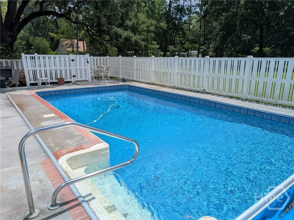 642 Island Drive Midway GA 31320