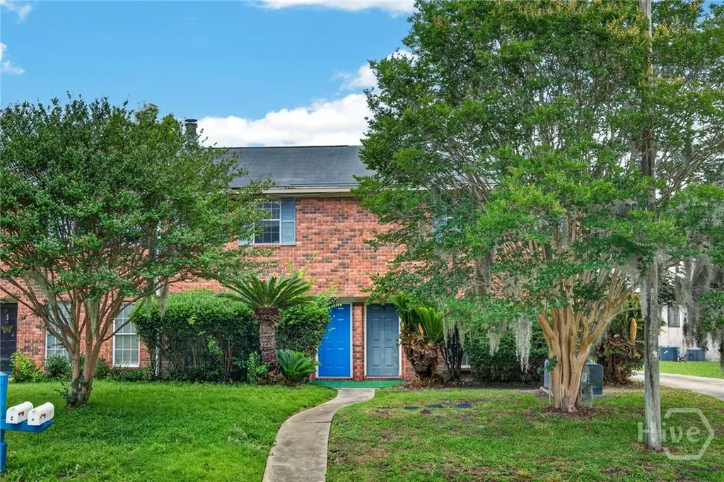 102 Coastal Place Savannah GA 31406