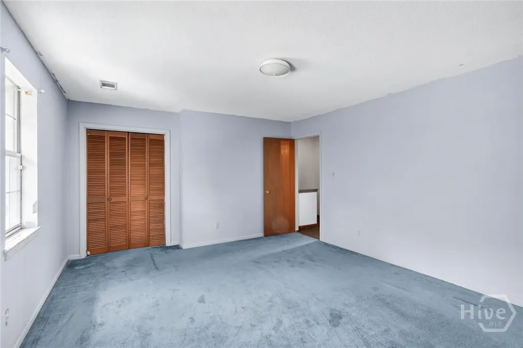 102 Coastal Place Savannah GA 31406