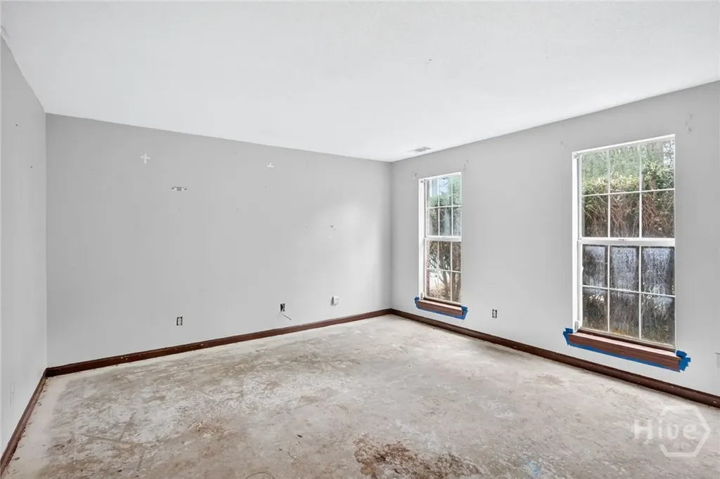 102 Coastal Place Savannah GA 31406