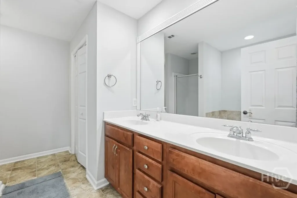 26 Weslyn Park Drive Savannah GA 31419