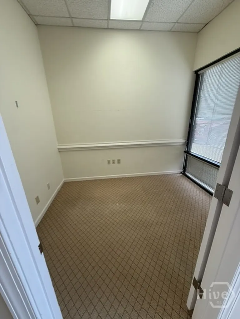 7601 Waters Avenue Savannah GA 31406