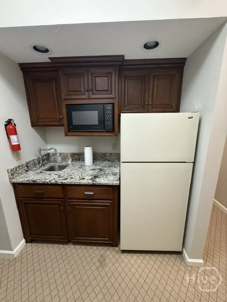 7601 Waters Avenue Savannah GA 31406