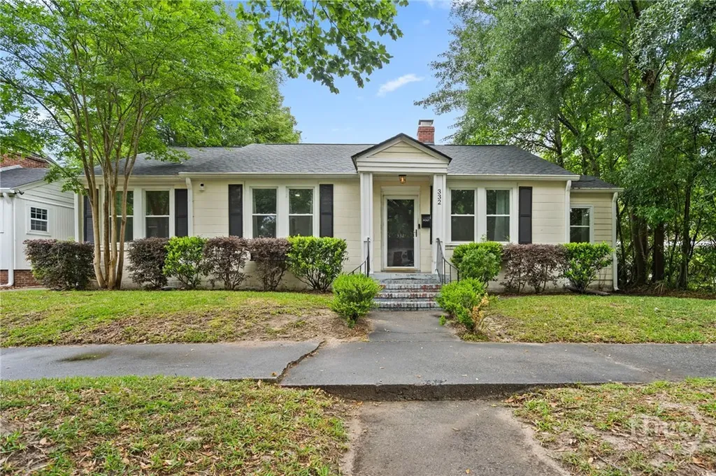 332 E 56th Street Savannah GA 31405