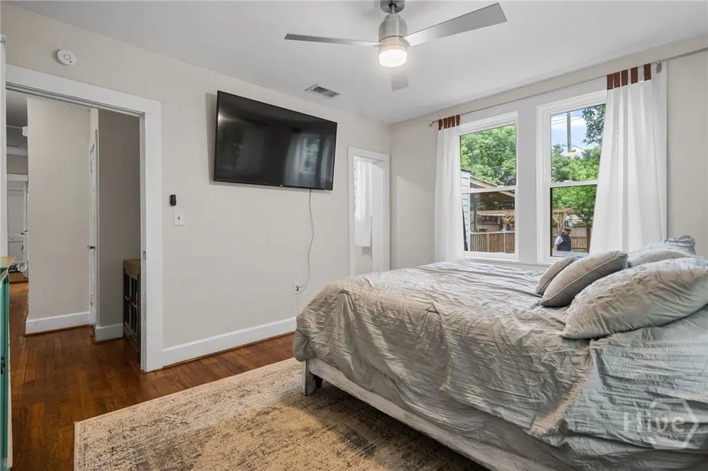 332 E 56th Street Savannah GA 31405