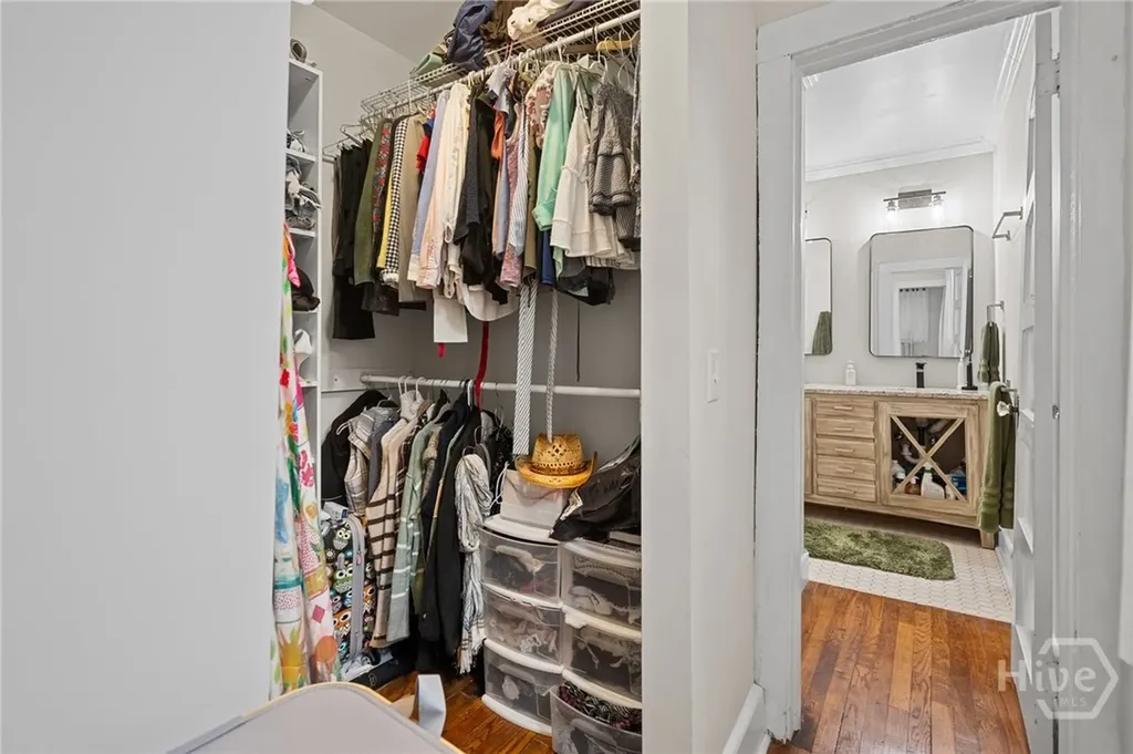 332 E 56th Street Savannah GA 31405