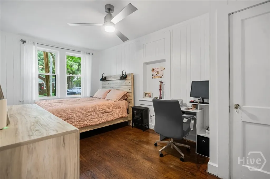 332 E 56th Street Savannah GA 31405