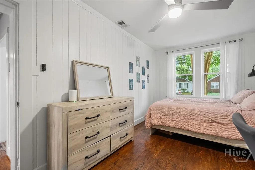 332 E 56th Street Savannah GA 31405