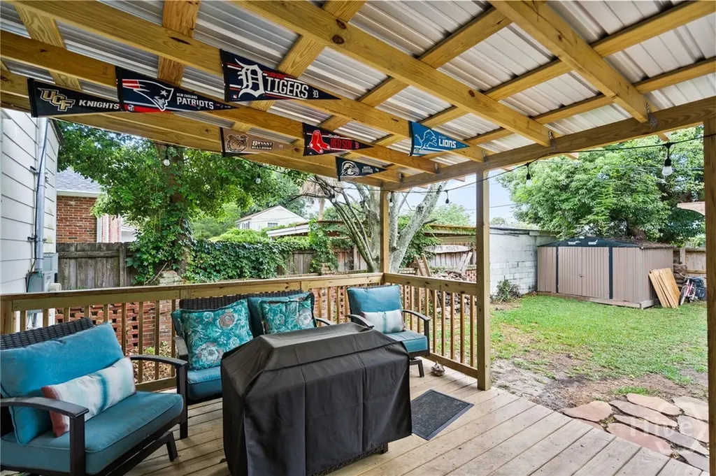 332 E 56th Street Savannah GA 31405