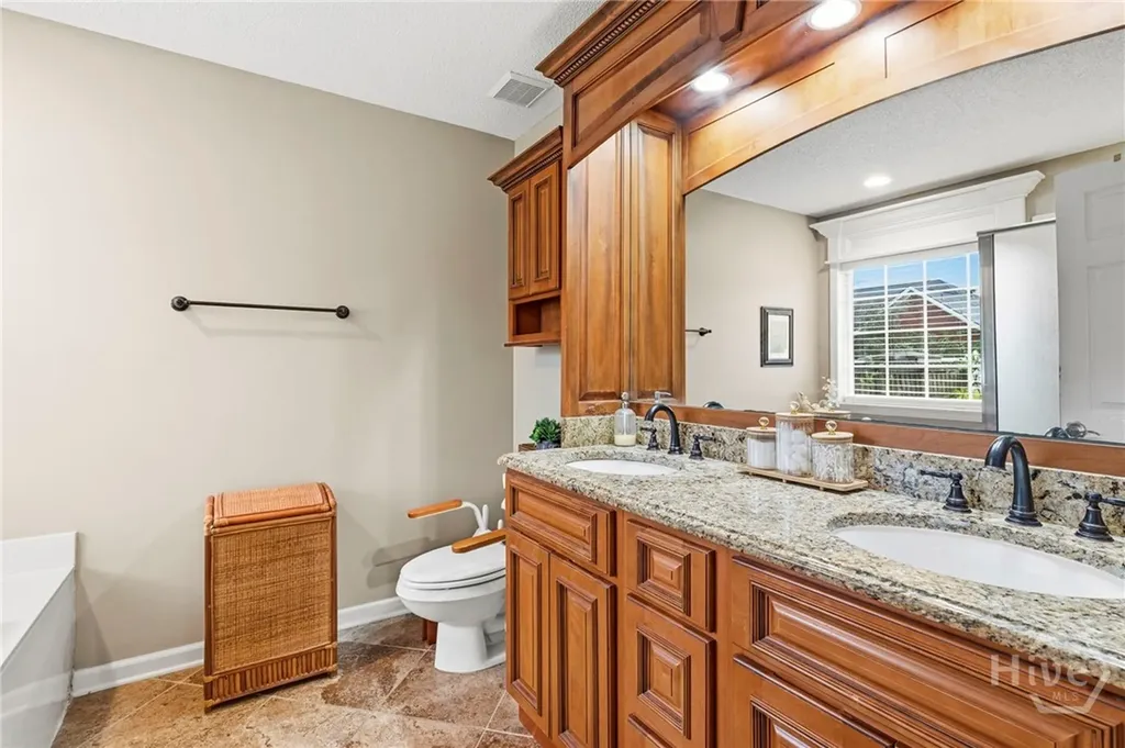 233 Belle Grove Circle Richmond Hill GA 31324