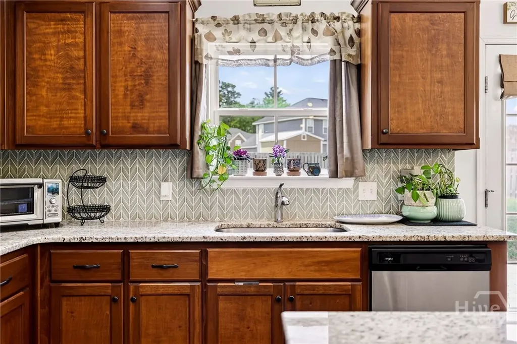 408 Fairview Circle Hinesville GA 31313