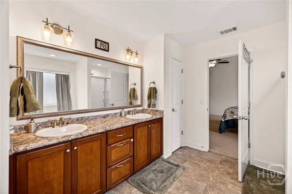 408 Fairview Circle Hinesville GA 31313