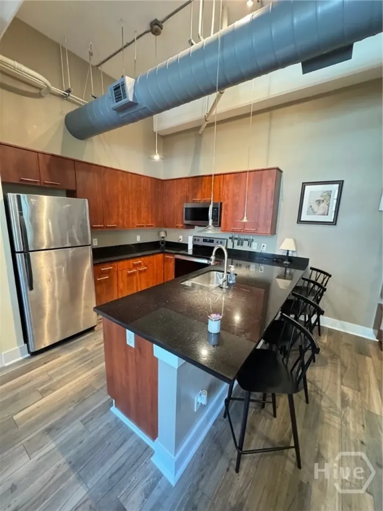 528 Selma Street Savannah GA 31401