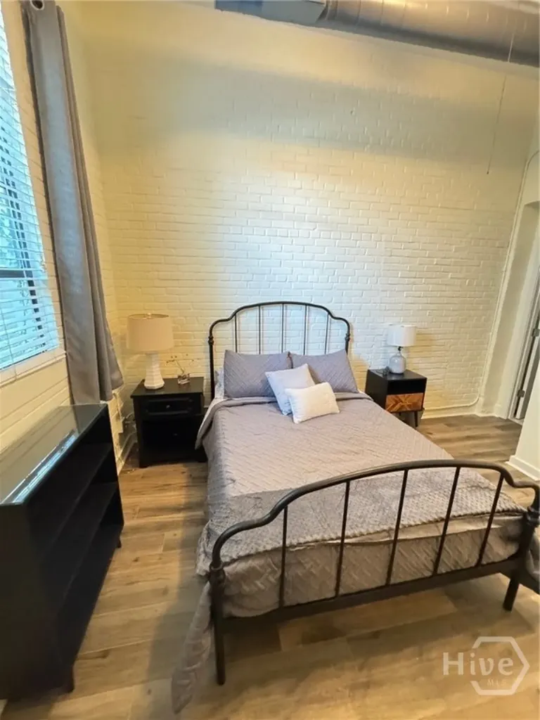 528 Selma Street Savannah GA 31401