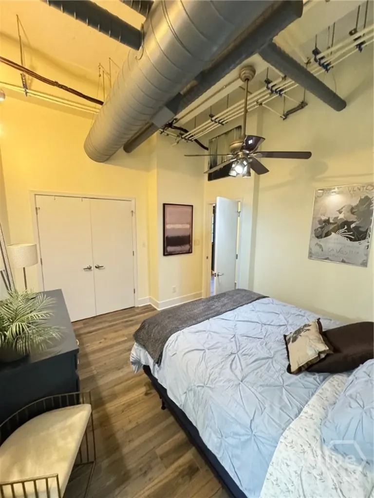 528 Selma Street Savannah GA 31401