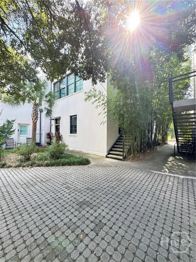 528 Selma Street Savannah GA 31401