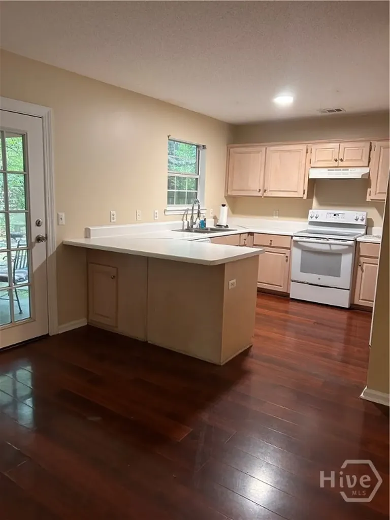 110 Chapel Drive Savannah GA 31406