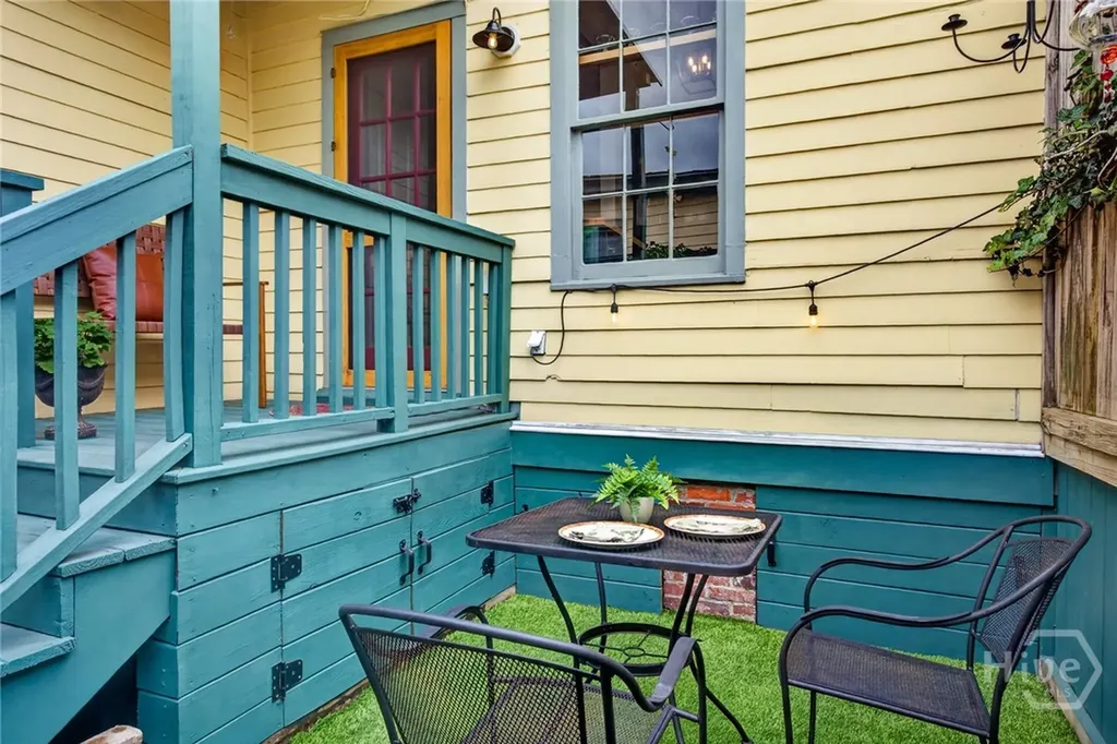 532 E Charlton Street Savannah GA 31401