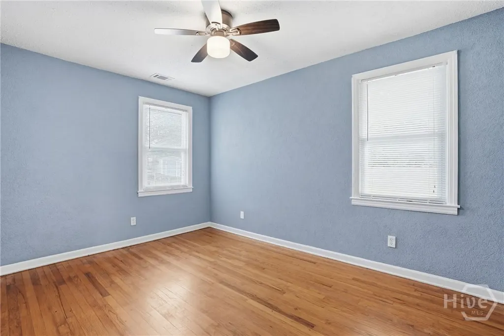 2009 E 57th Street Savannah GA 31404