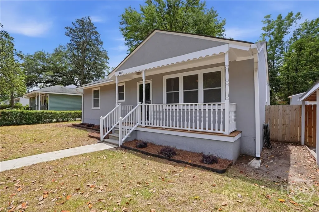 2009 E 57th Street Savannah GA 31404