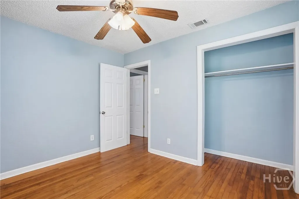 2009 E 57th Street Savannah GA 31404