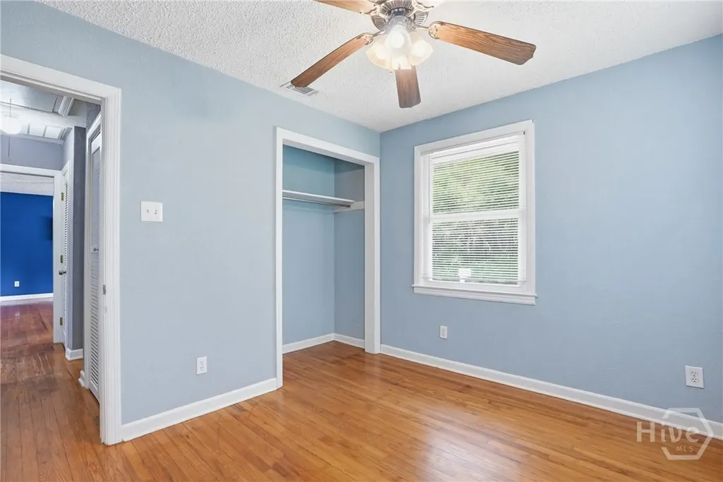 2009 E 57th Street Savannah GA 31404