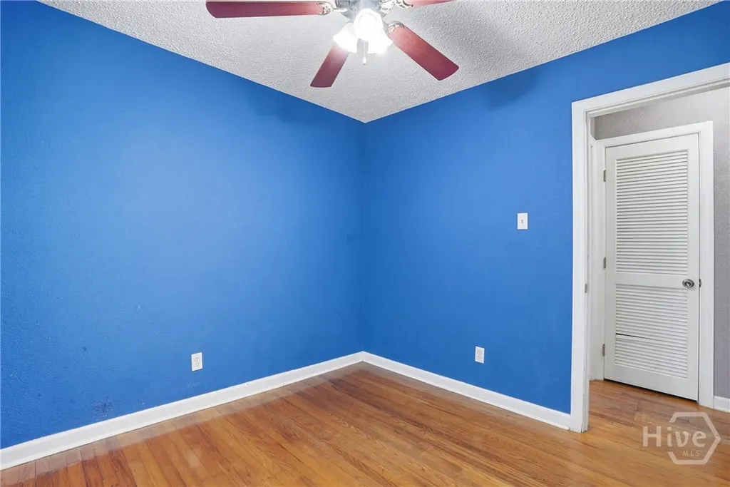 2009 E 57th Street Savannah GA 31404