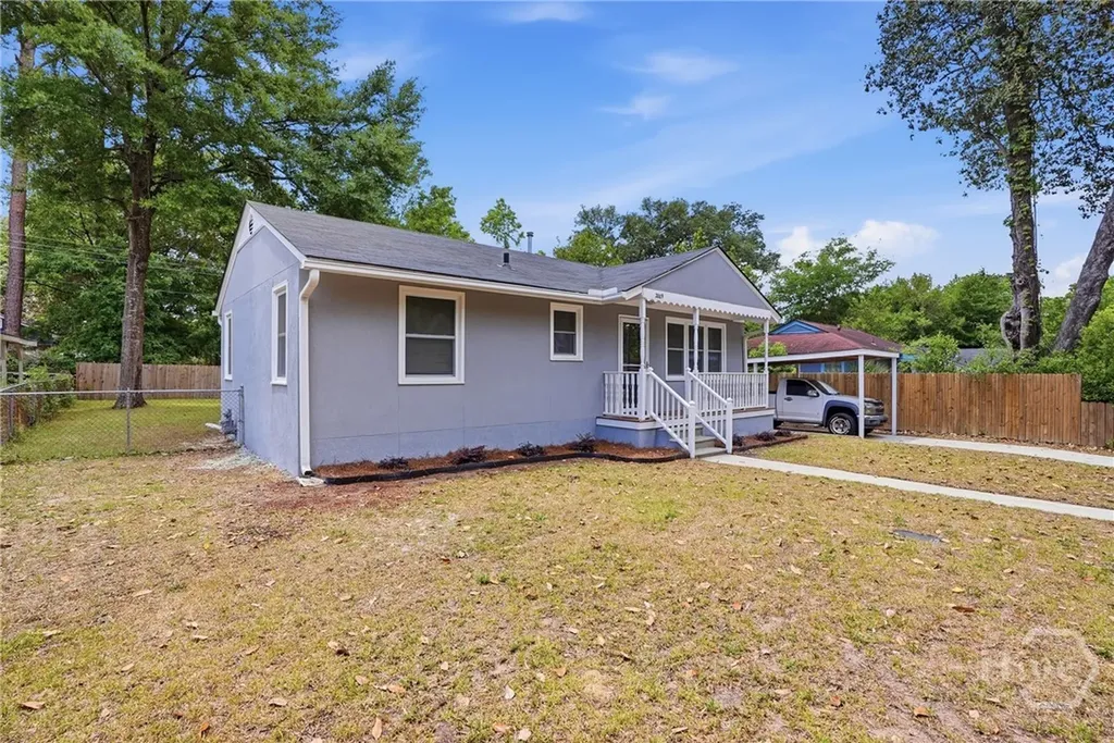 2009 E 57th Street Savannah GA 31404