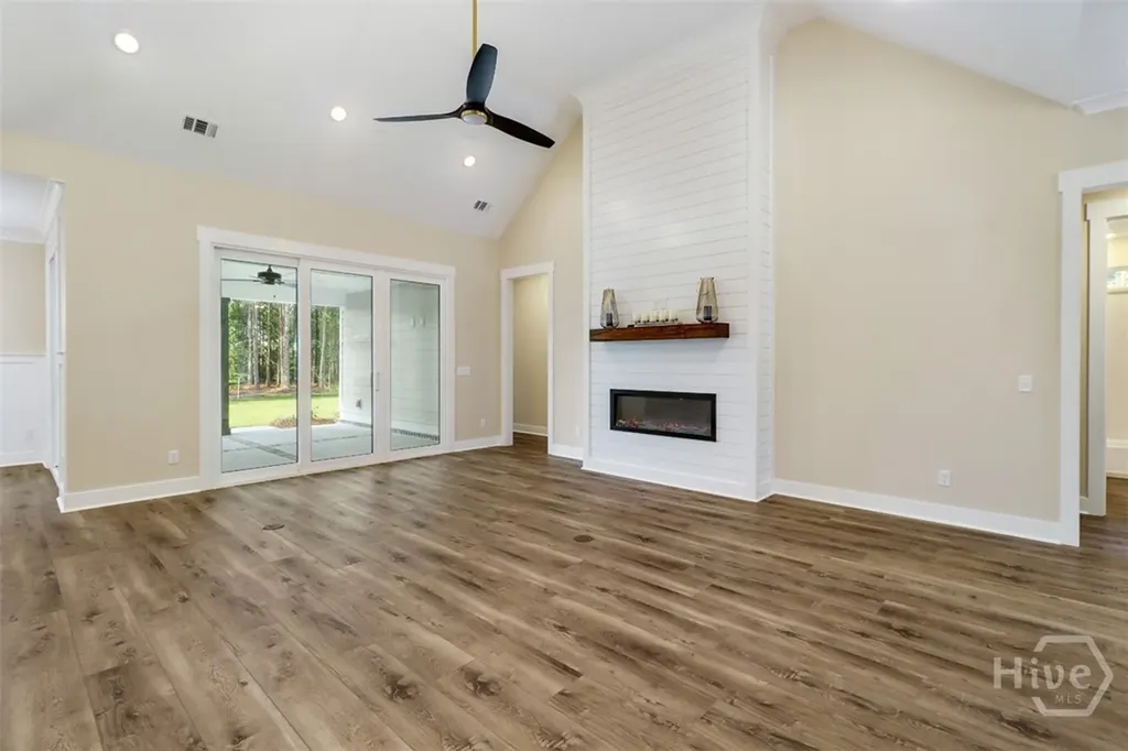 100 Roberts Road Springfield GA 31329