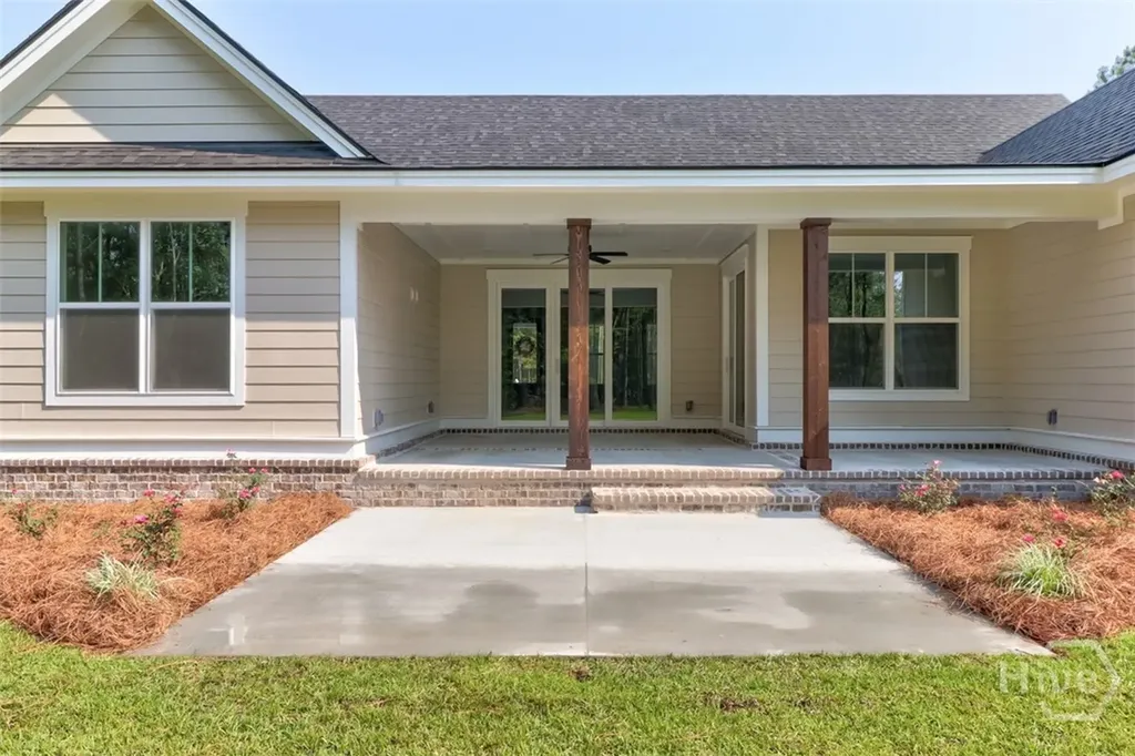 100 Roberts Road Springfield GA 31329