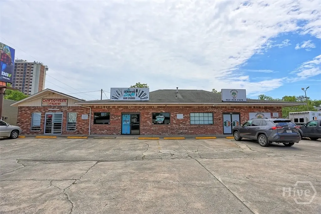 5204 Waters Avenue Savannah GA 31404