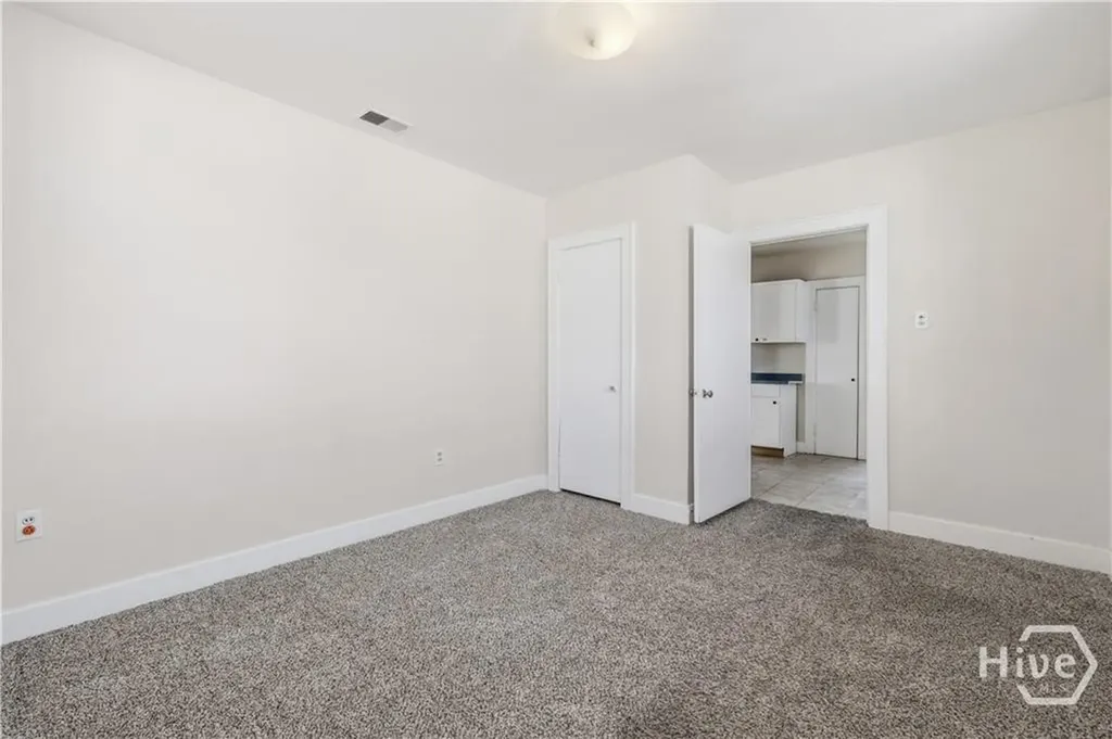 5204 Waters Avenue Savannah GA 31404