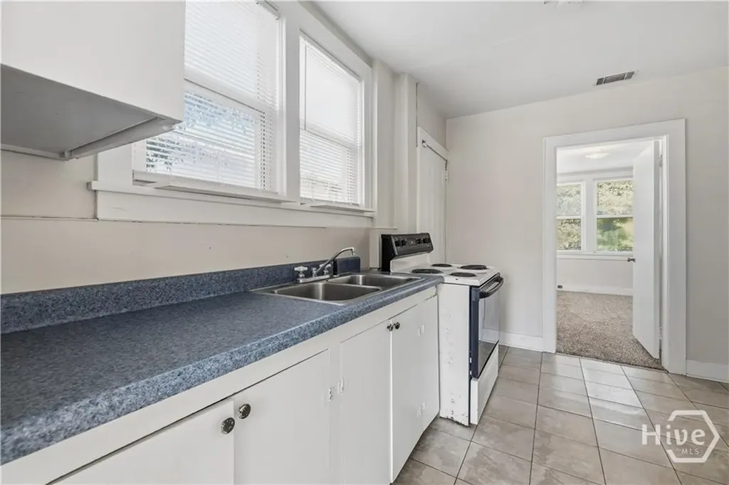 5204 Waters Avenue Savannah GA 31404