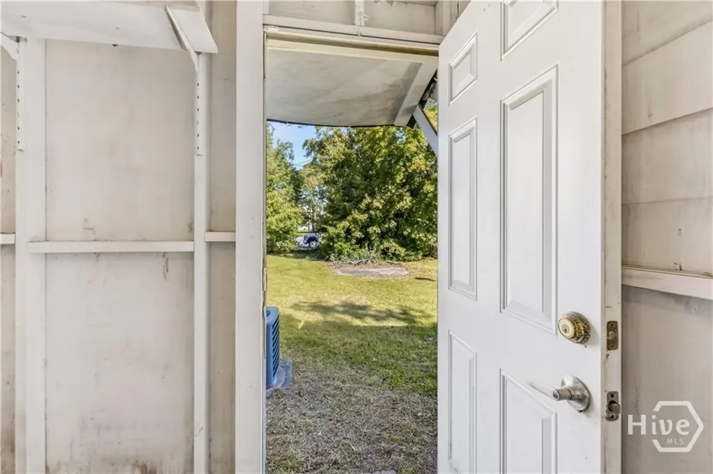 5204 Waters Avenue Savannah GA 31404