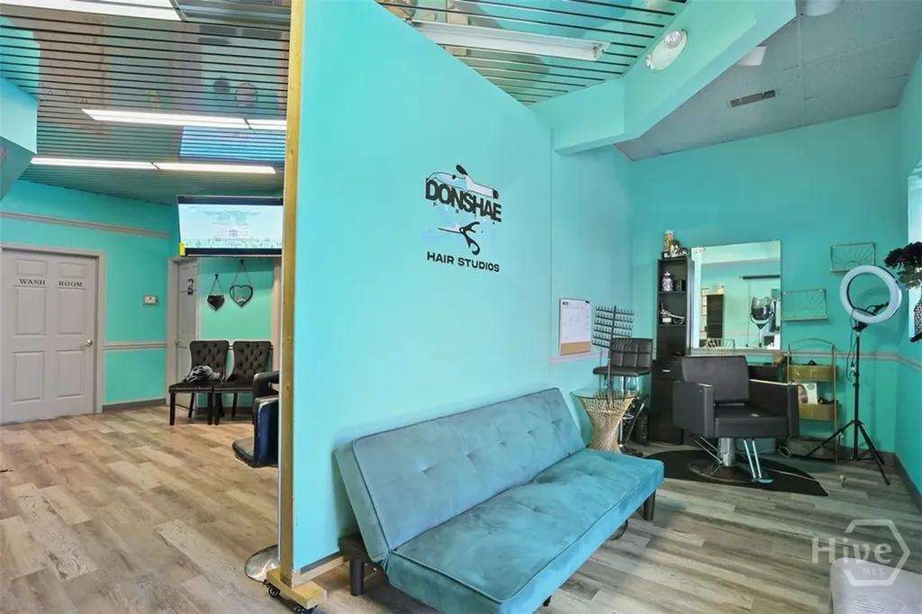 5204 Waters Avenue Savannah GA 31404