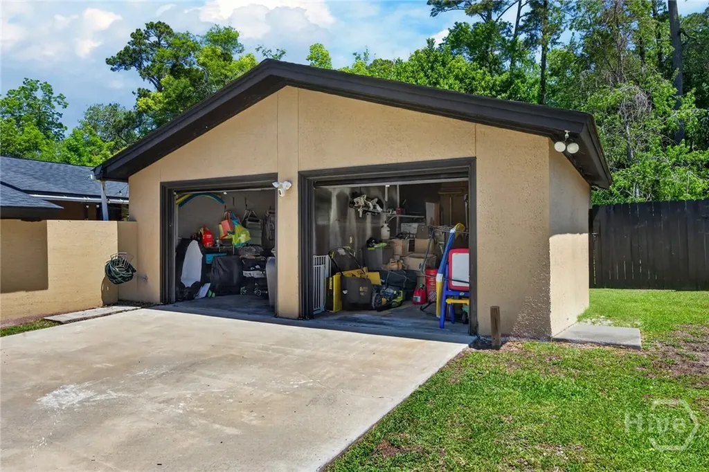 438 Hunt Drive Savannah GA 31406