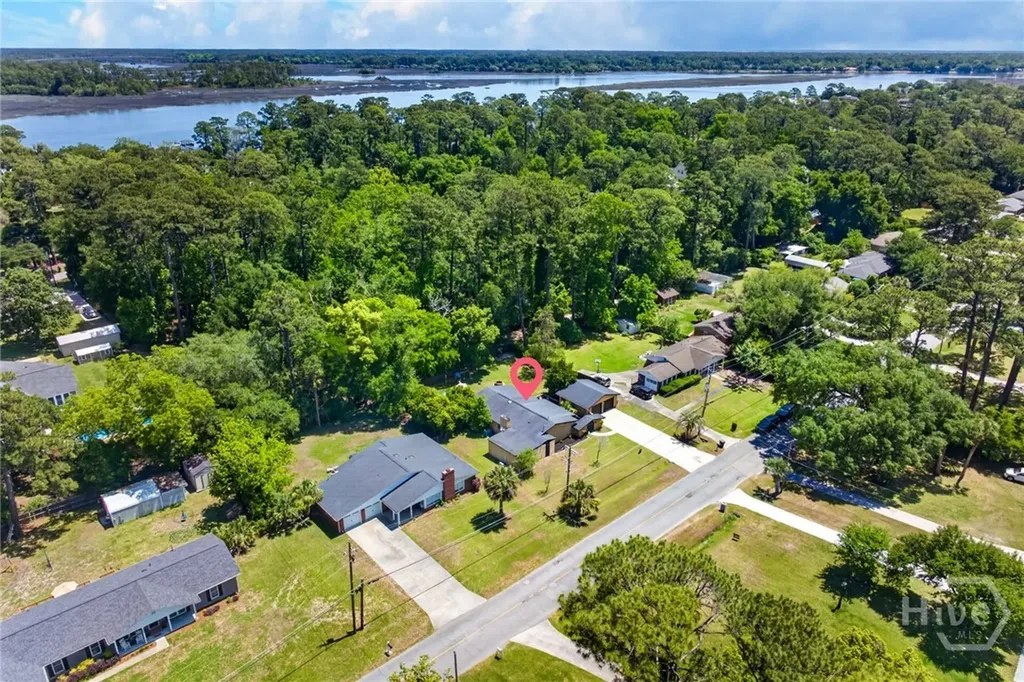 438 Hunt Drive Savannah GA 31406